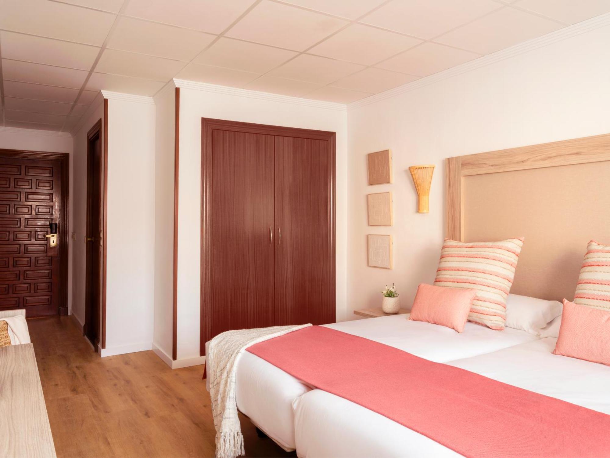Ona Rampas Hotel 3*